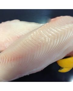 Rays Bream Fillets Skinless Boneless per 500g/Fresh 